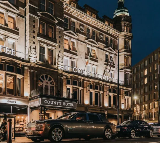 County Hotel & County Aparthotel