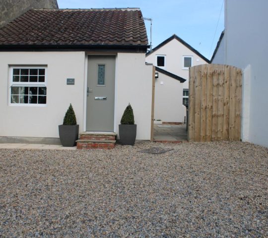 White House Cottages